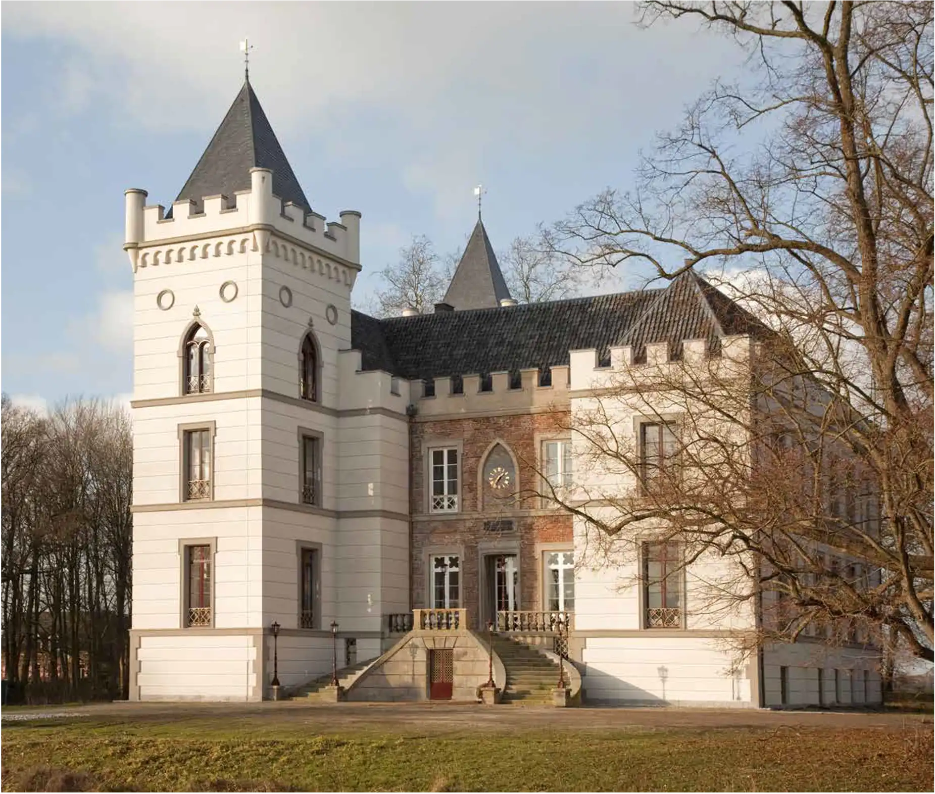 Kasteel Beverweerd gezien vanuit het park